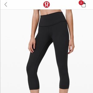 Lululemon cropped wunder under luxtreme leggings